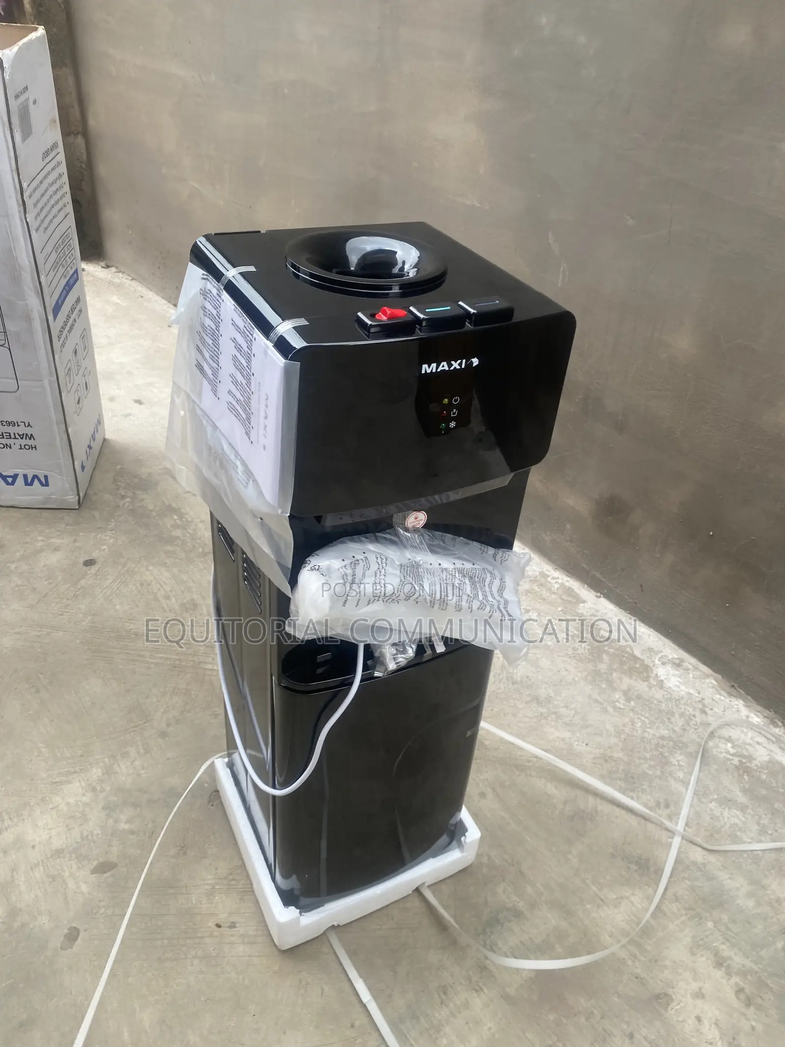 MAXI YL1663S-W Water Dispenser With Built-in Storage Cabinet