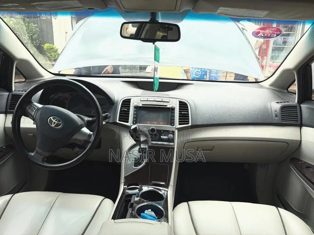 Toyota Venza 2010 Black