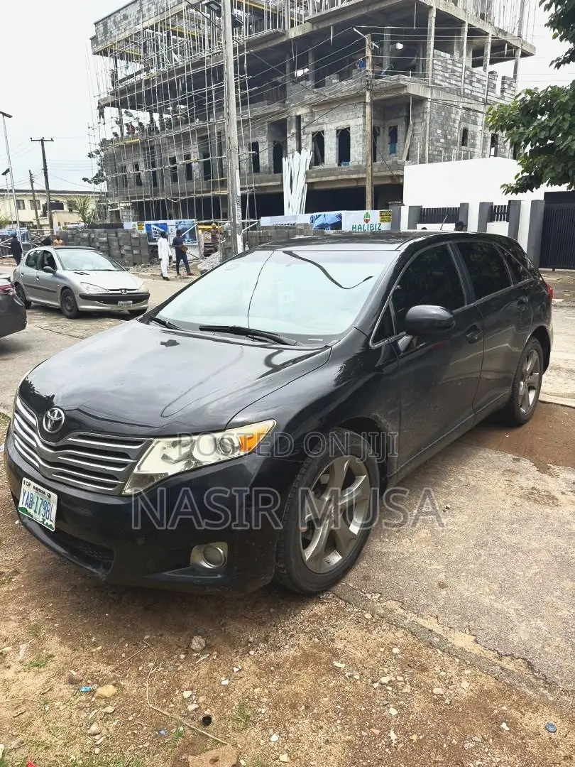 Toyota Venza 2010 Black
