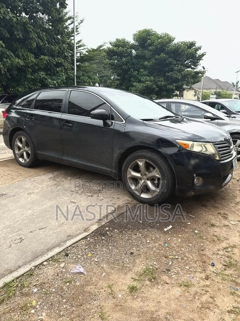 Toyota Venza 2010 Black
