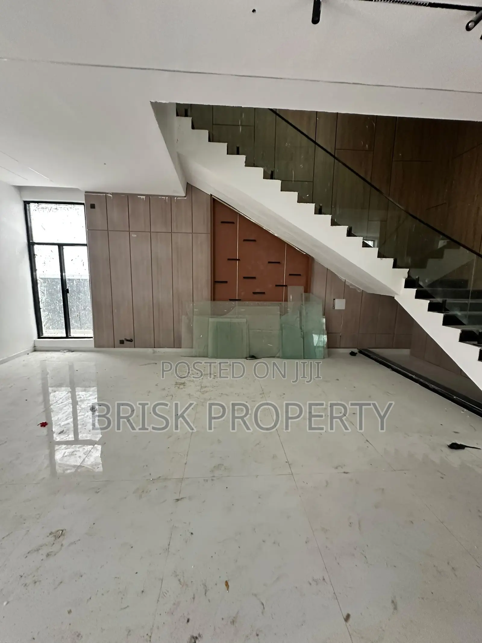 5bdrm Duplex in VGC / Ajah for sale