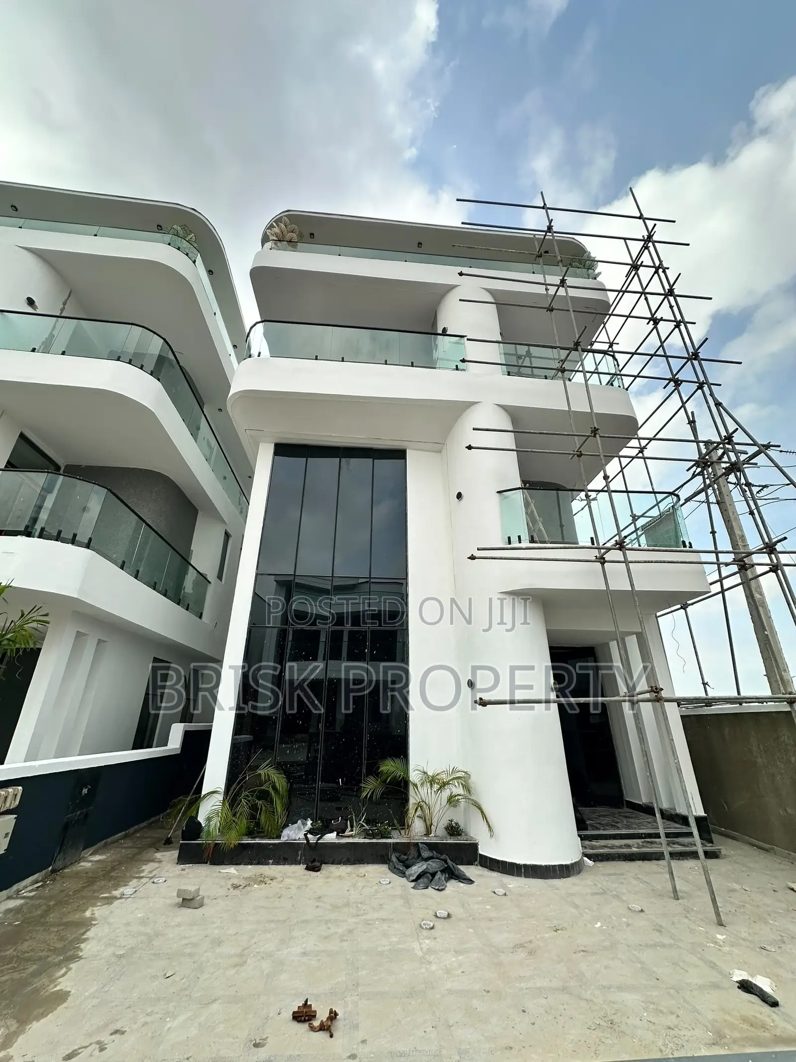 5bdrm Duplex in VGC / Ajah for sale