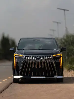New GAC GM8 2025 Black