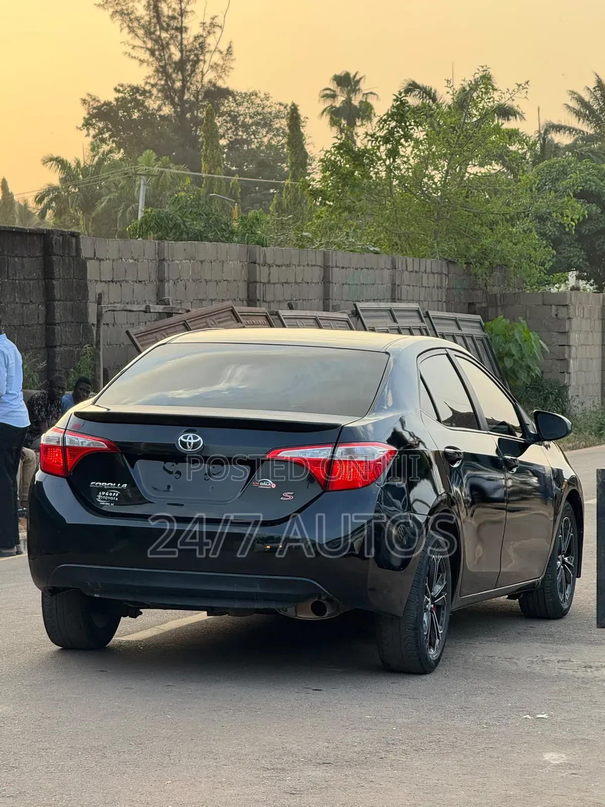 Toyota Corolla 2015 Black