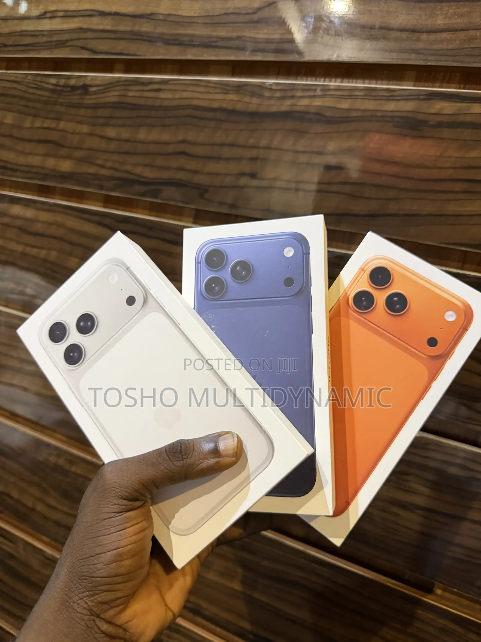 New Apple iPhone 17 Pro Max 256 GB Orange