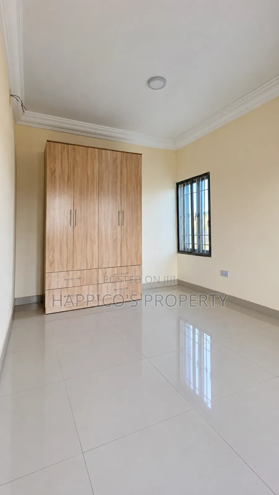 Mini Flat in Akoka for rent