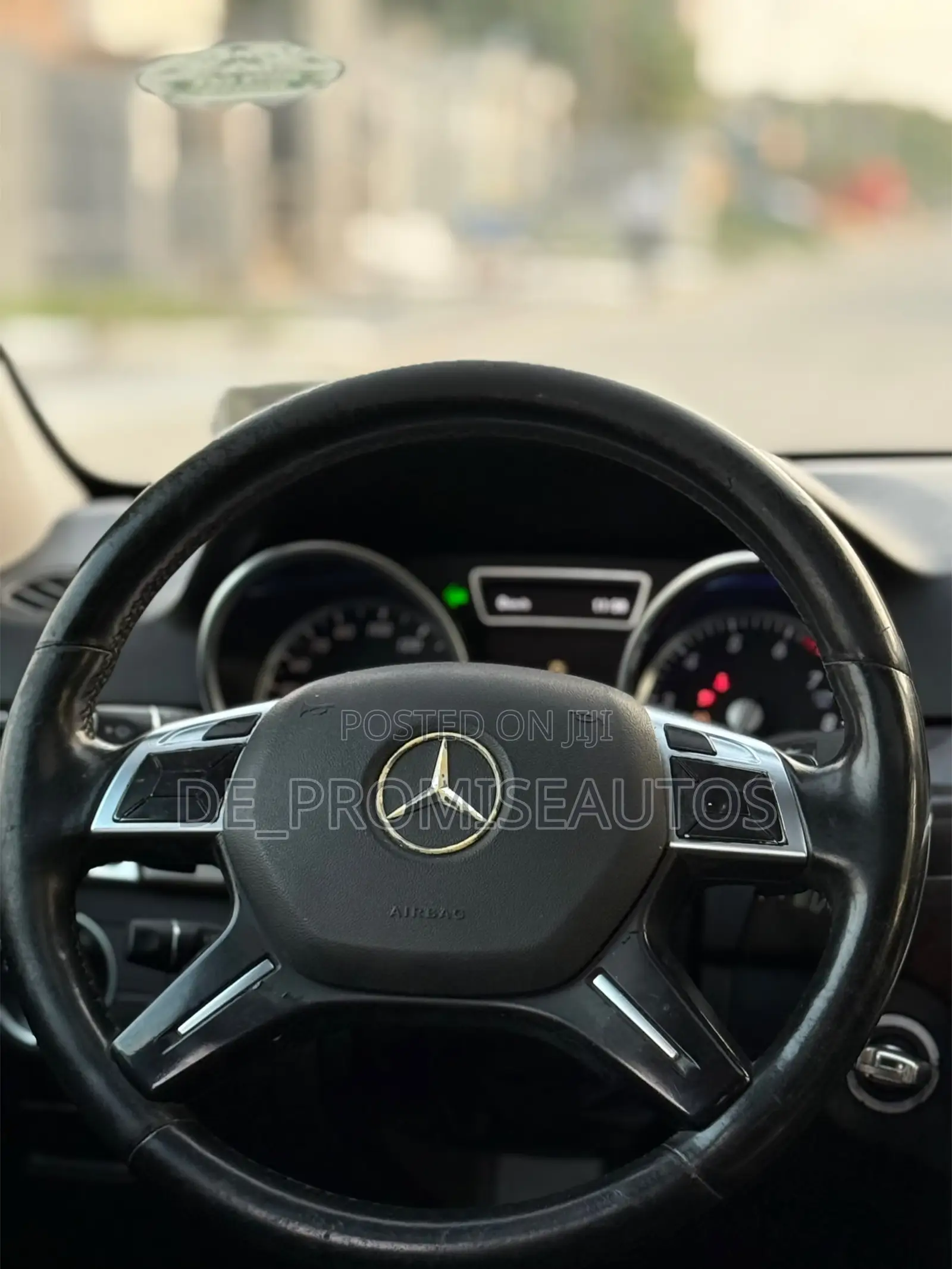 Mercedes-Benz M Class ML350 4MATIC 4dr SUV AWD (3.5L 6cyl 7A) 2015