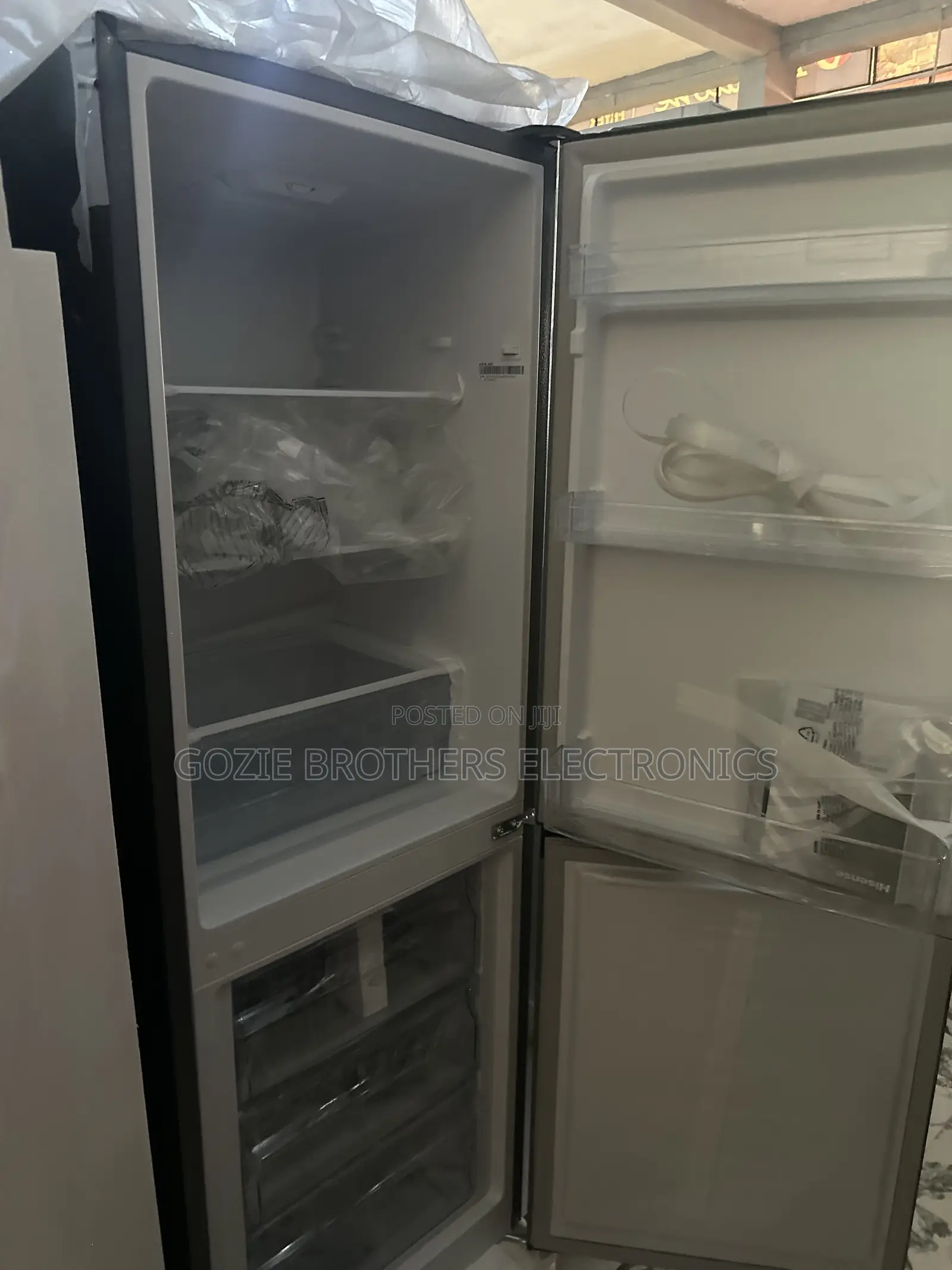 Hisense Double Door Bottom Mounted Freezer 230 Liters