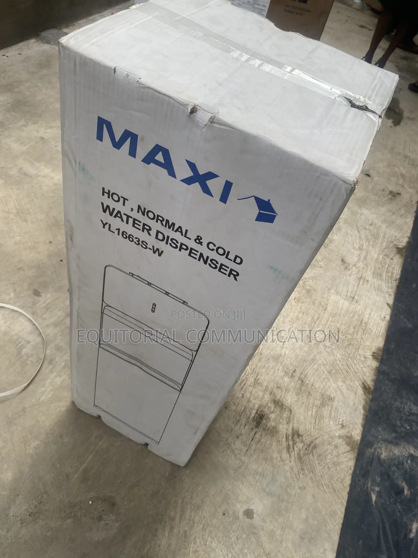 MAXI YL1663S-W Top-Loading Hot, Normal and Cold Water Unit