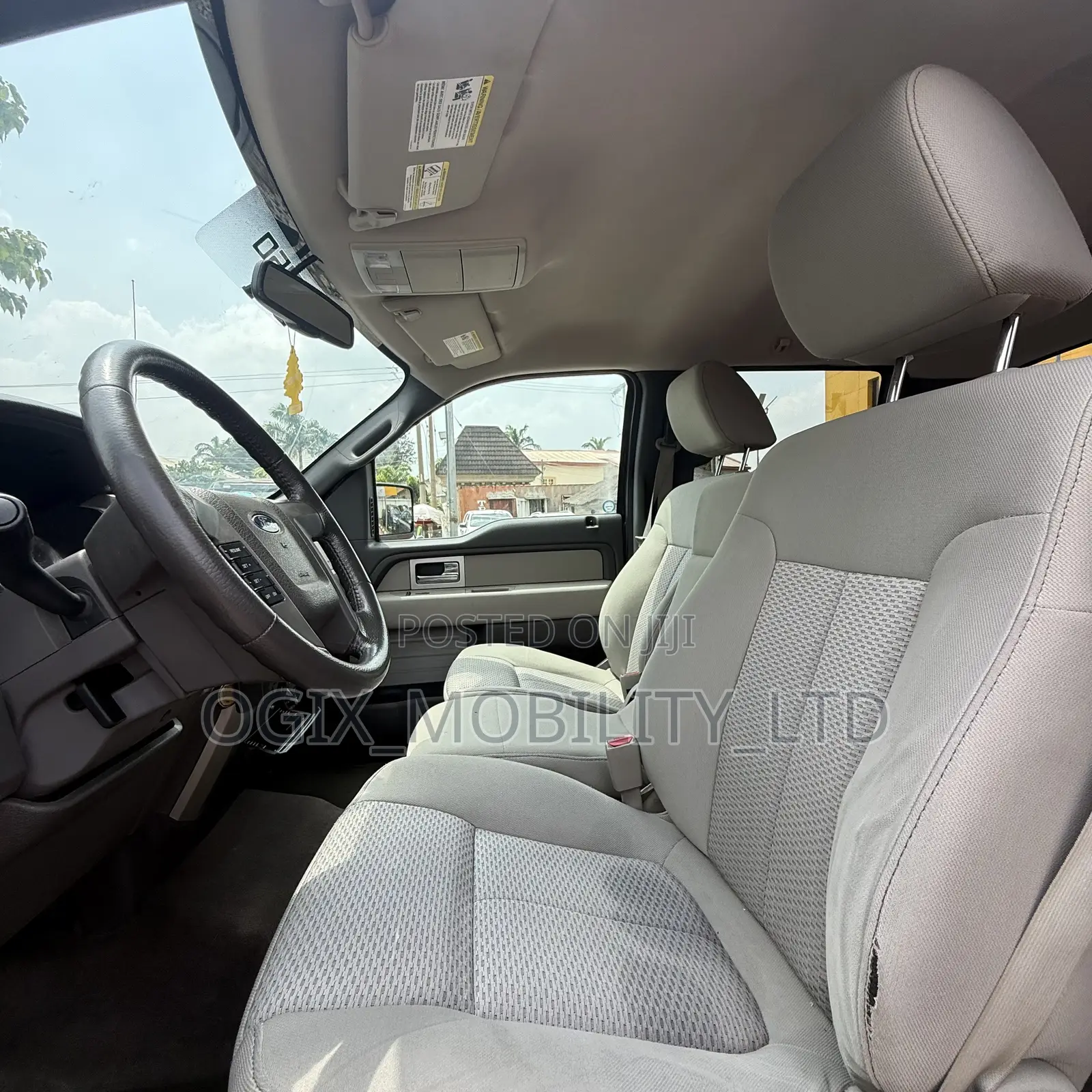 Ford F-150 2009 Maroon