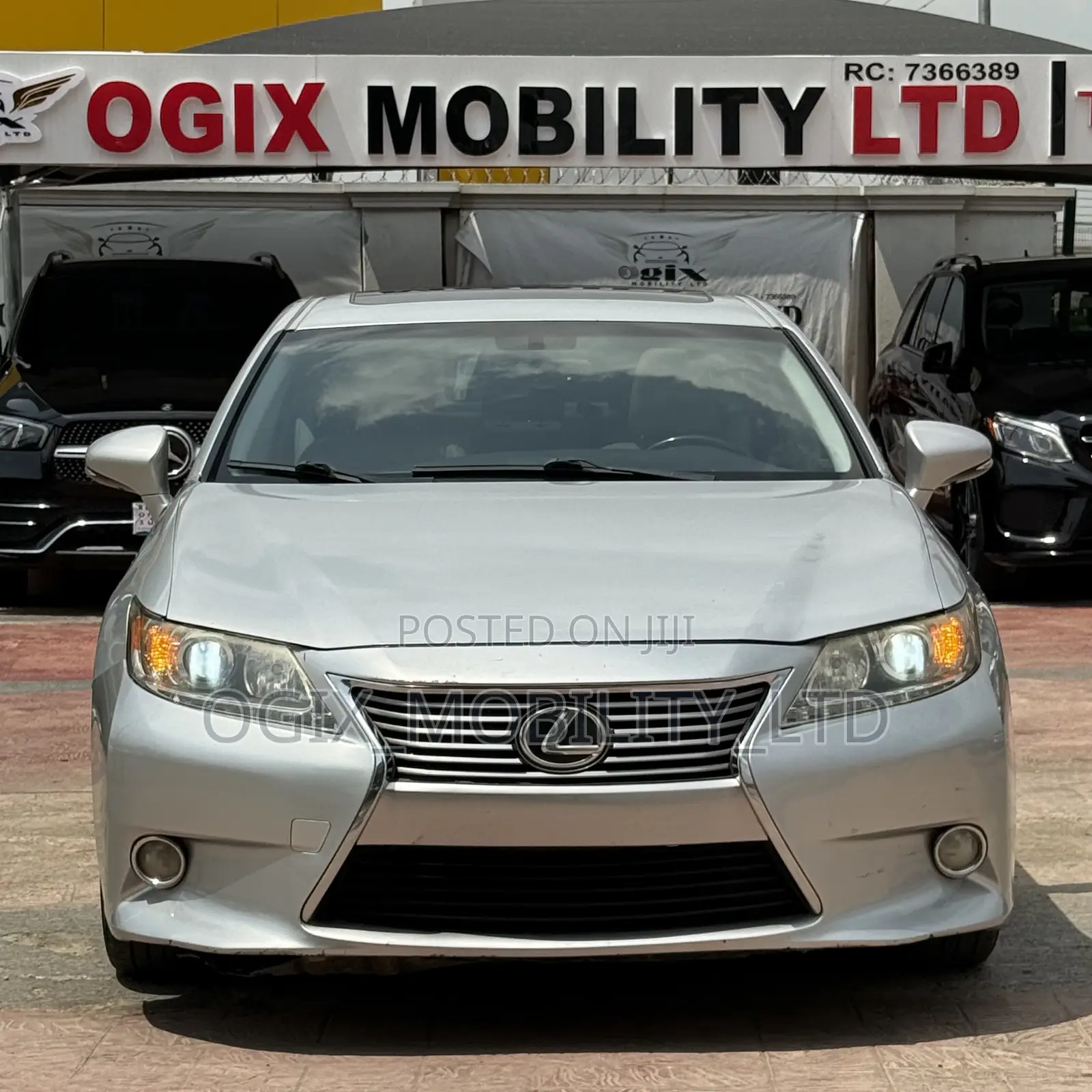 Lexus ES 2015 Silver