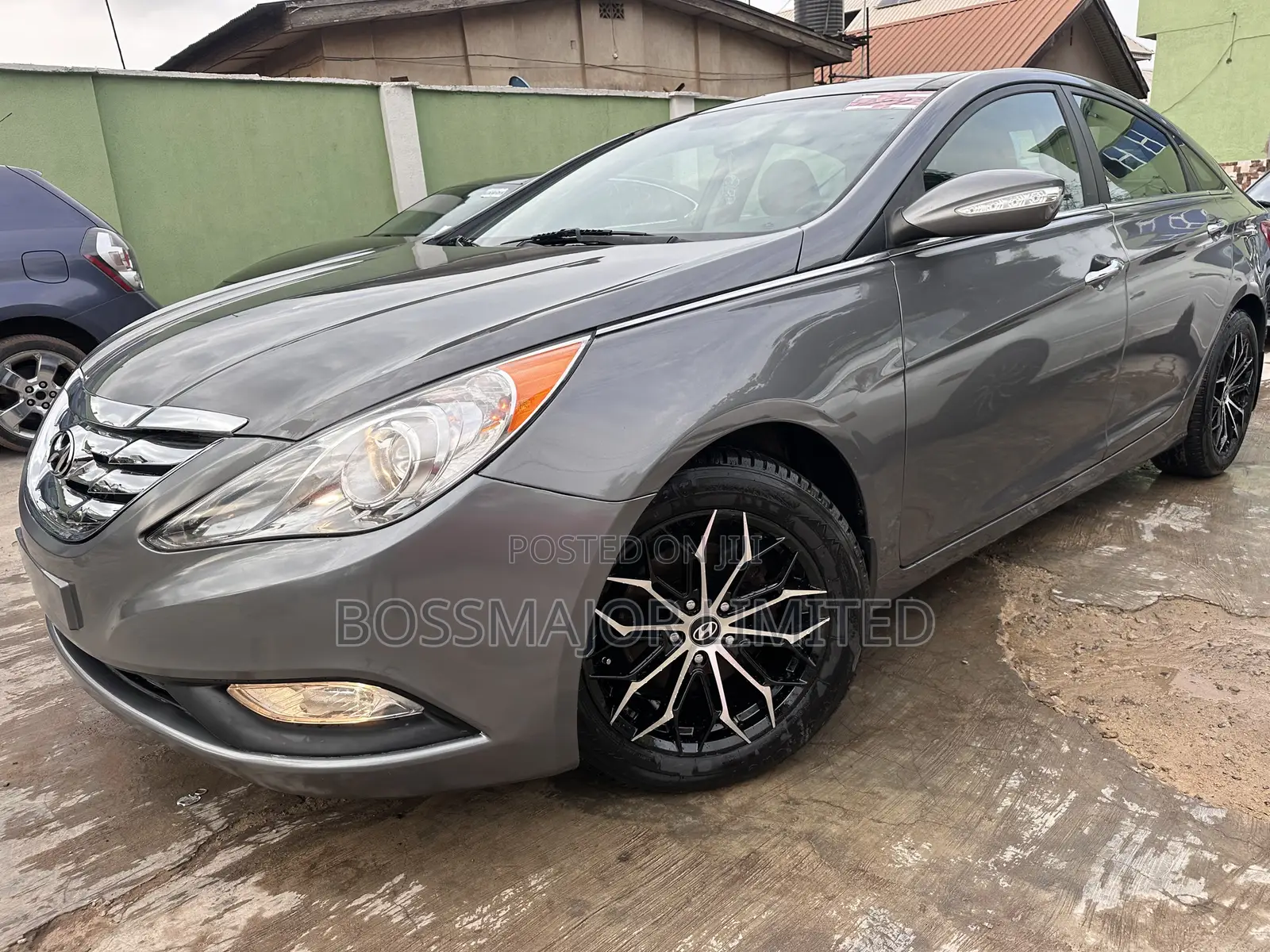 Hyundai Sonata Limited Sedan FWD (2.4L 4cyl 6A) 2013 Gray