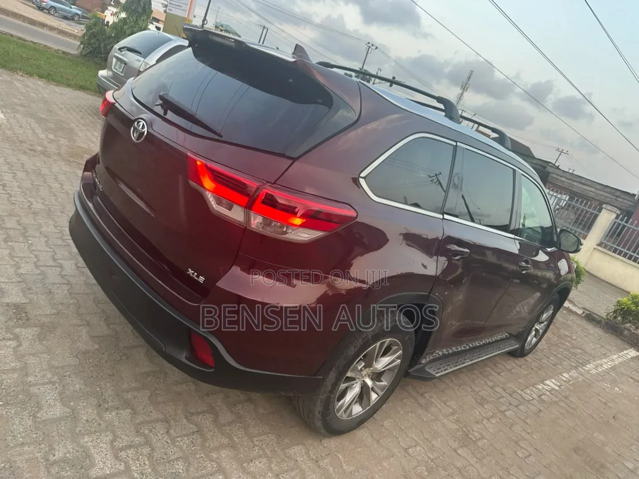 Toyota Highlander 2019 Burgundy