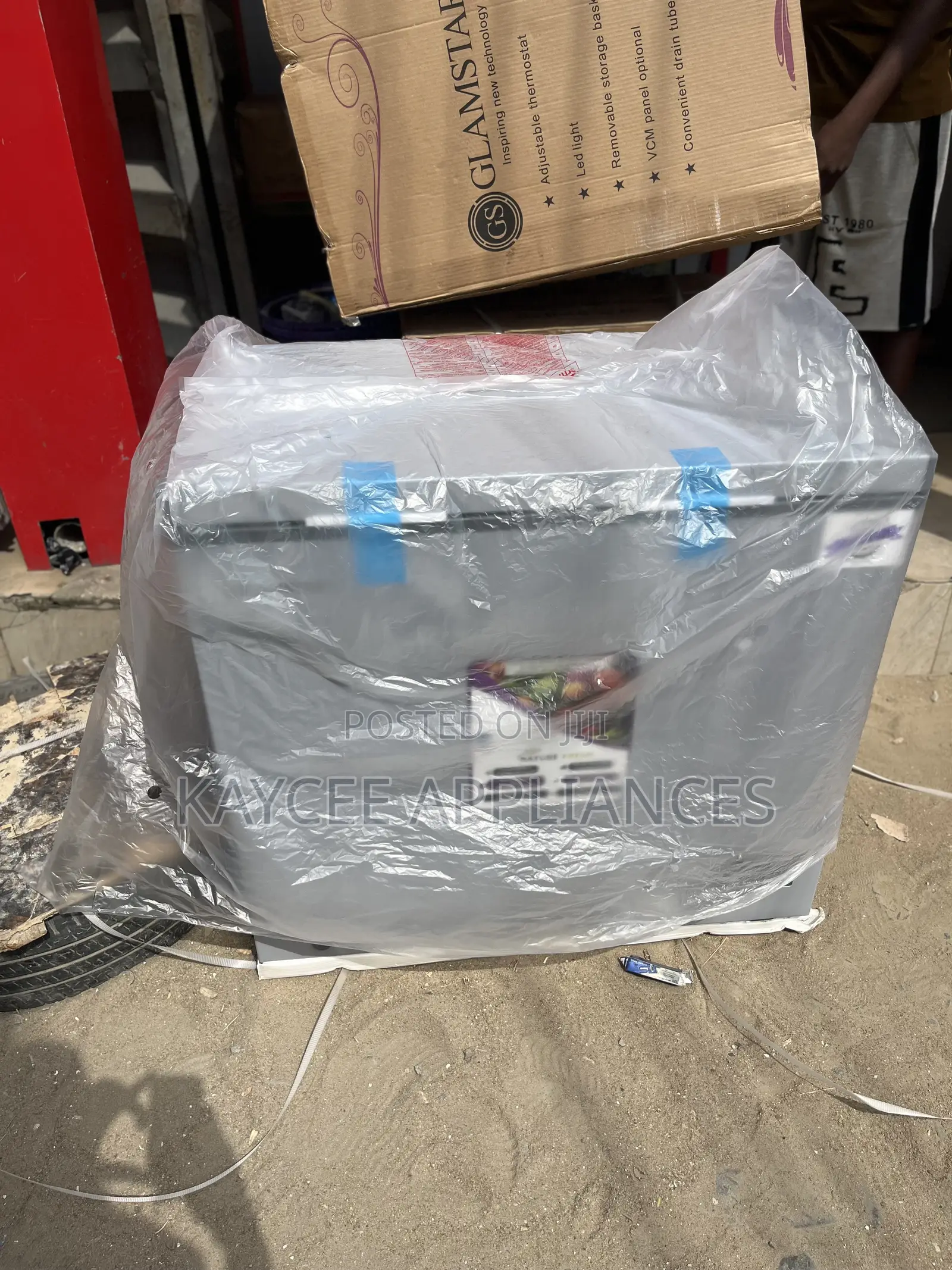 Glamstar 250L Deep Freezer