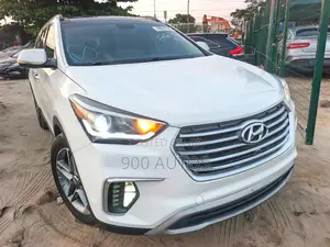 Hyundai Santa Fe SE AWD 2016 White