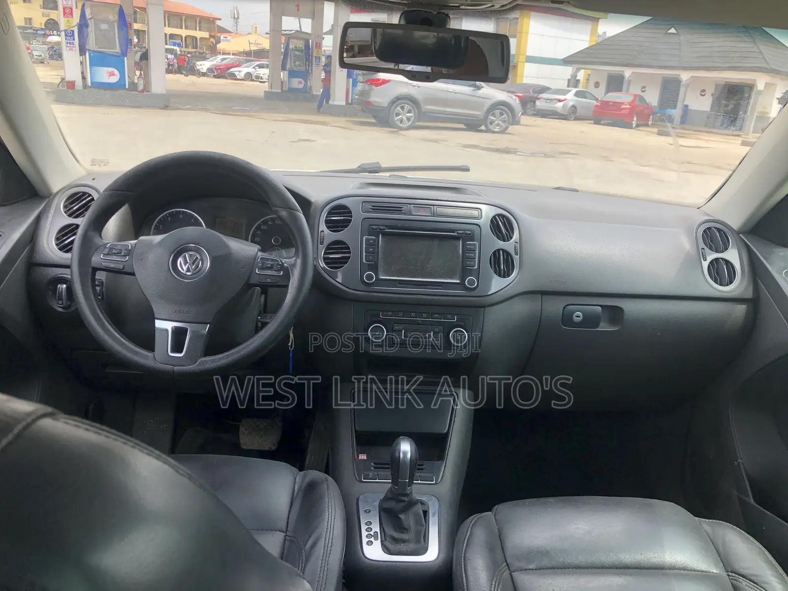 Volkswagen Tiguan S 2010 White