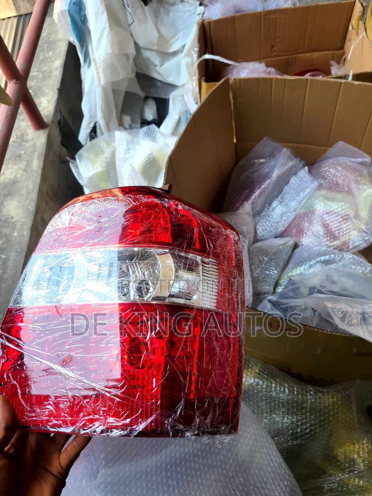 Toyota Highlander 2005 Back Light Left and Right