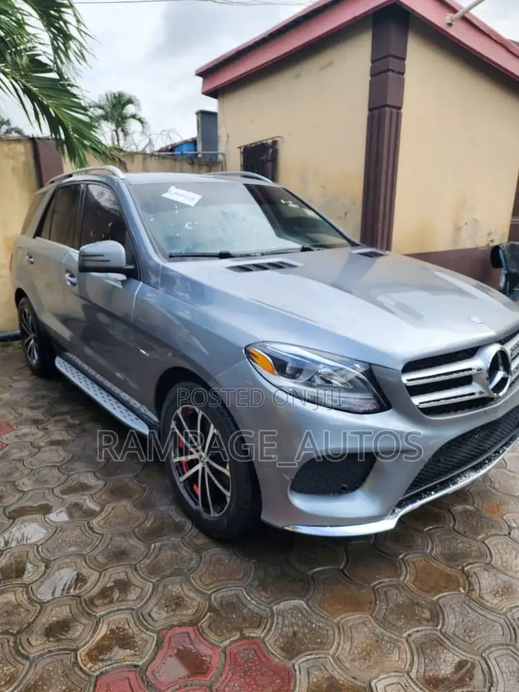 Mercedes-Benz GLE-Class GLE 350 2016 Blue