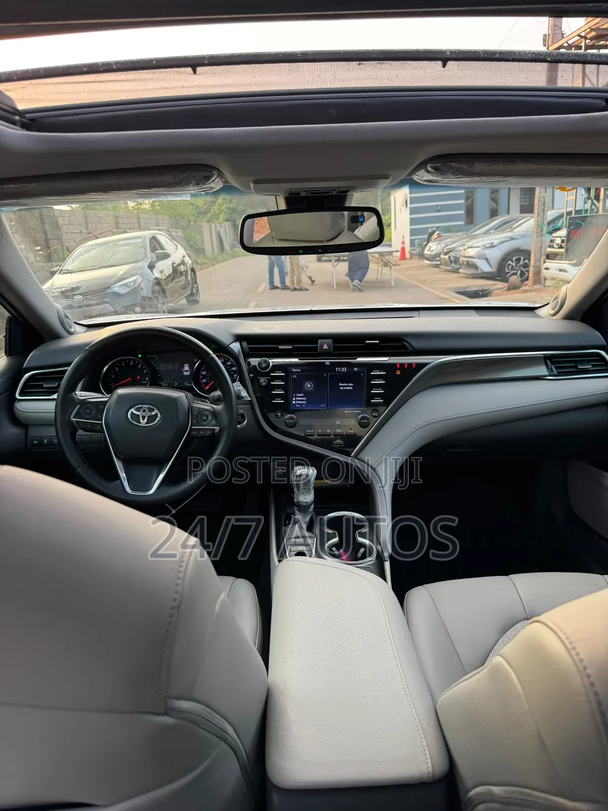 Toyota Camry XSE V6 FWD (3.5L 6cyl 8AM) 2018 White