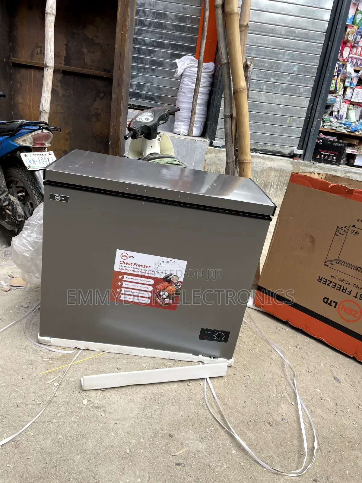 ZEN LTD 200L Chest Freezer at an Affordable Price