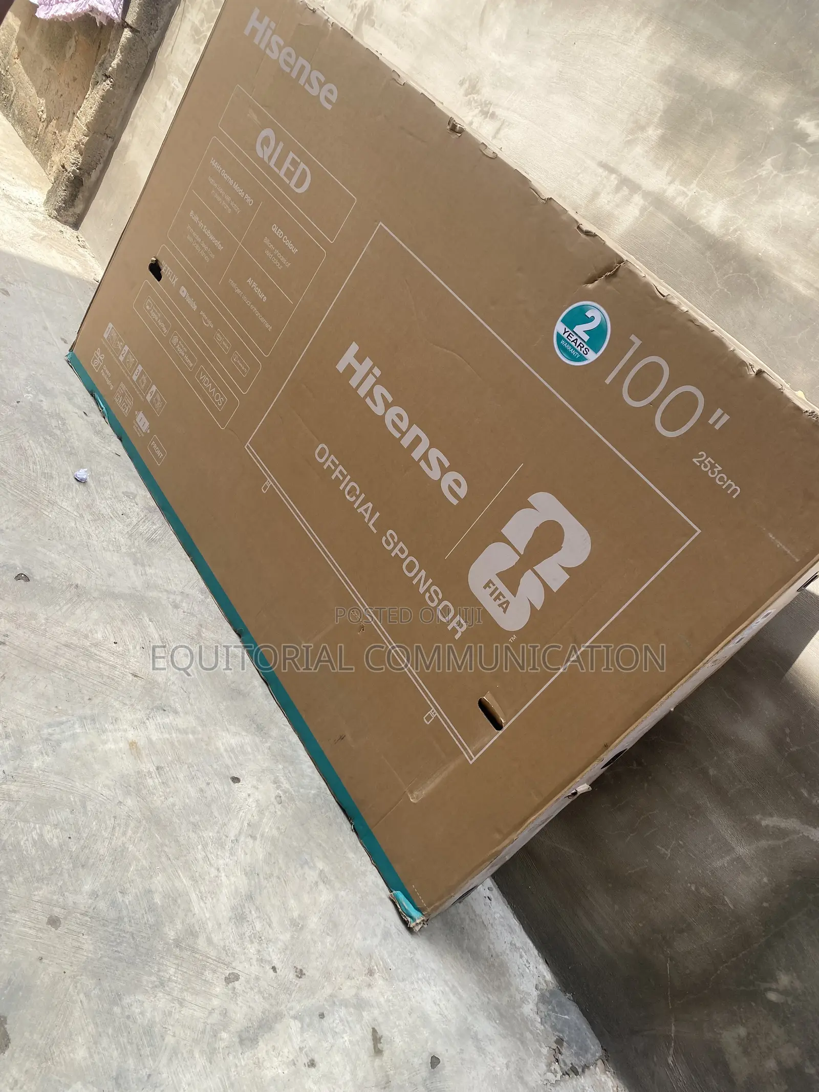 Hisense 100Q7Q 100-Inch QLED Smart Television for Living Rooms