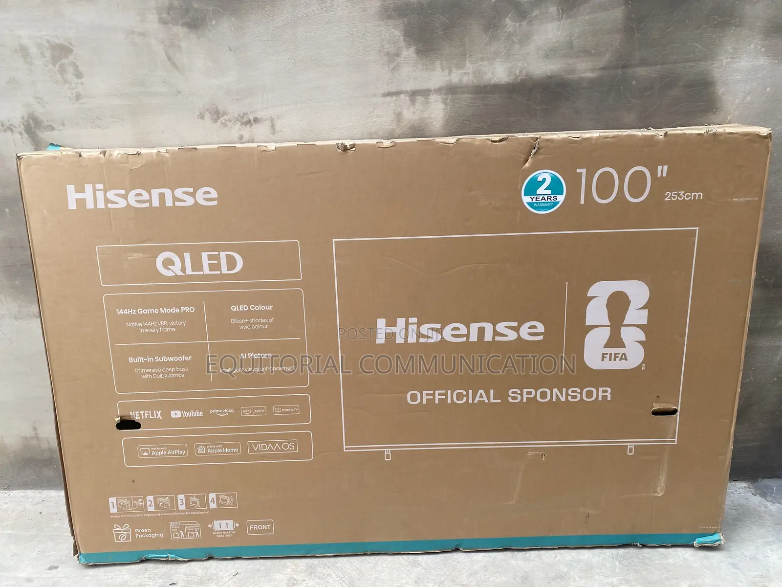 Hisense 100Q7Q 100-Inch Large-Screen QLED Smart TV