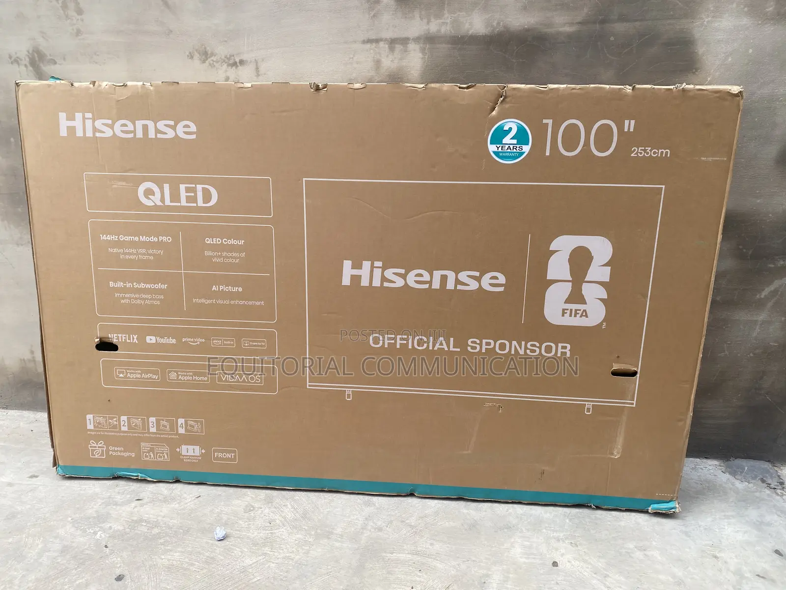 Hisense 100Q7Q 100-Inch Smart QLED TV for Entertainment Centres
