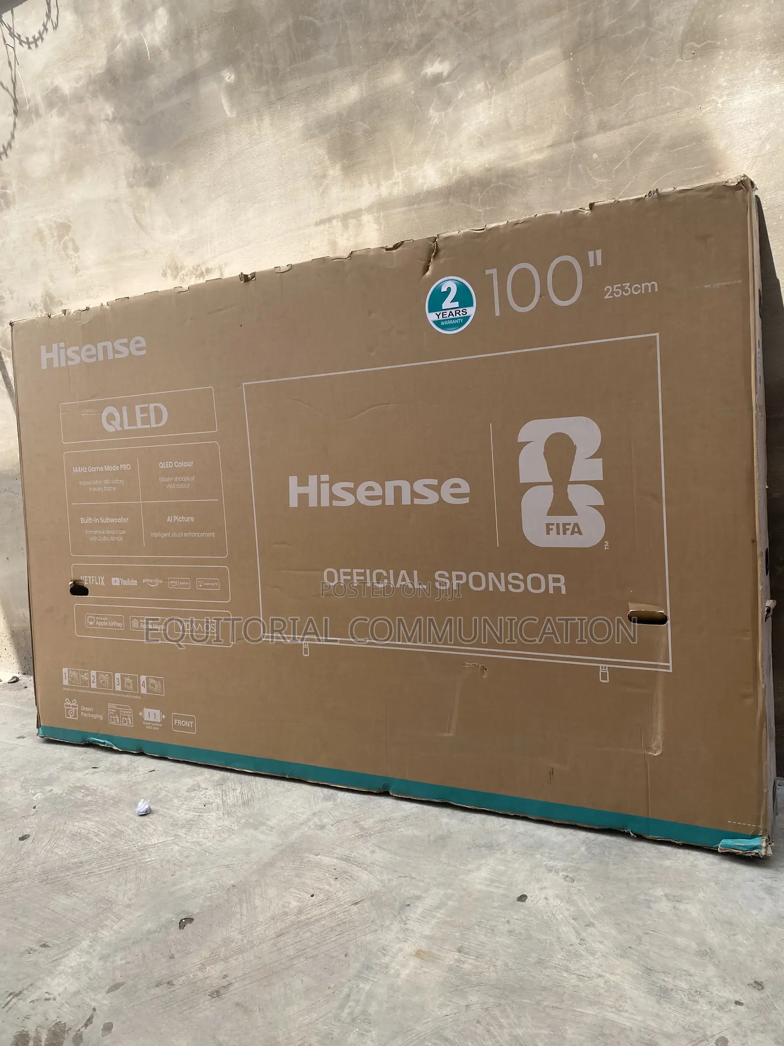 Hisense 100Q7Q 100-Inch Smart QLED TV for Entertainment Centres