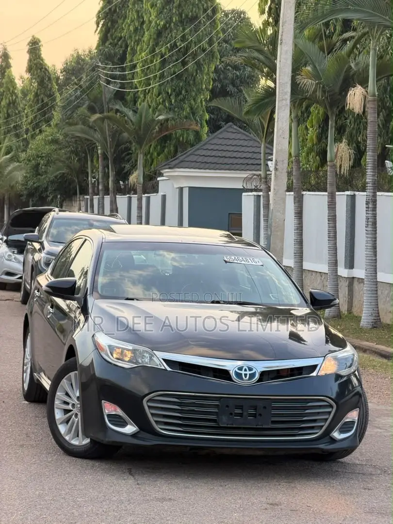 Toyota Avalon XLE Premium 4dr Sedan (3.5L 6cyl 6A) 2015 Black