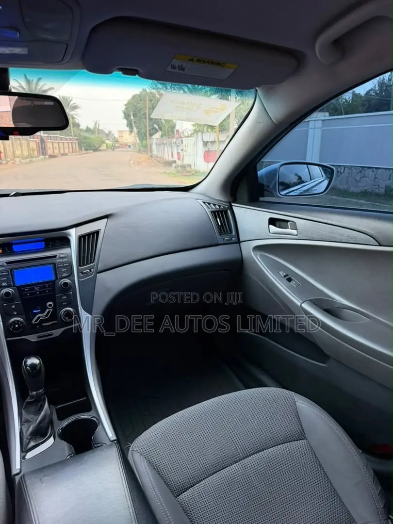Hyundai Sonata 2013 Silver