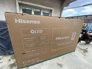 Hisense 100Q7Q 100-Inch QLED Smart TV for Luxury Interiors