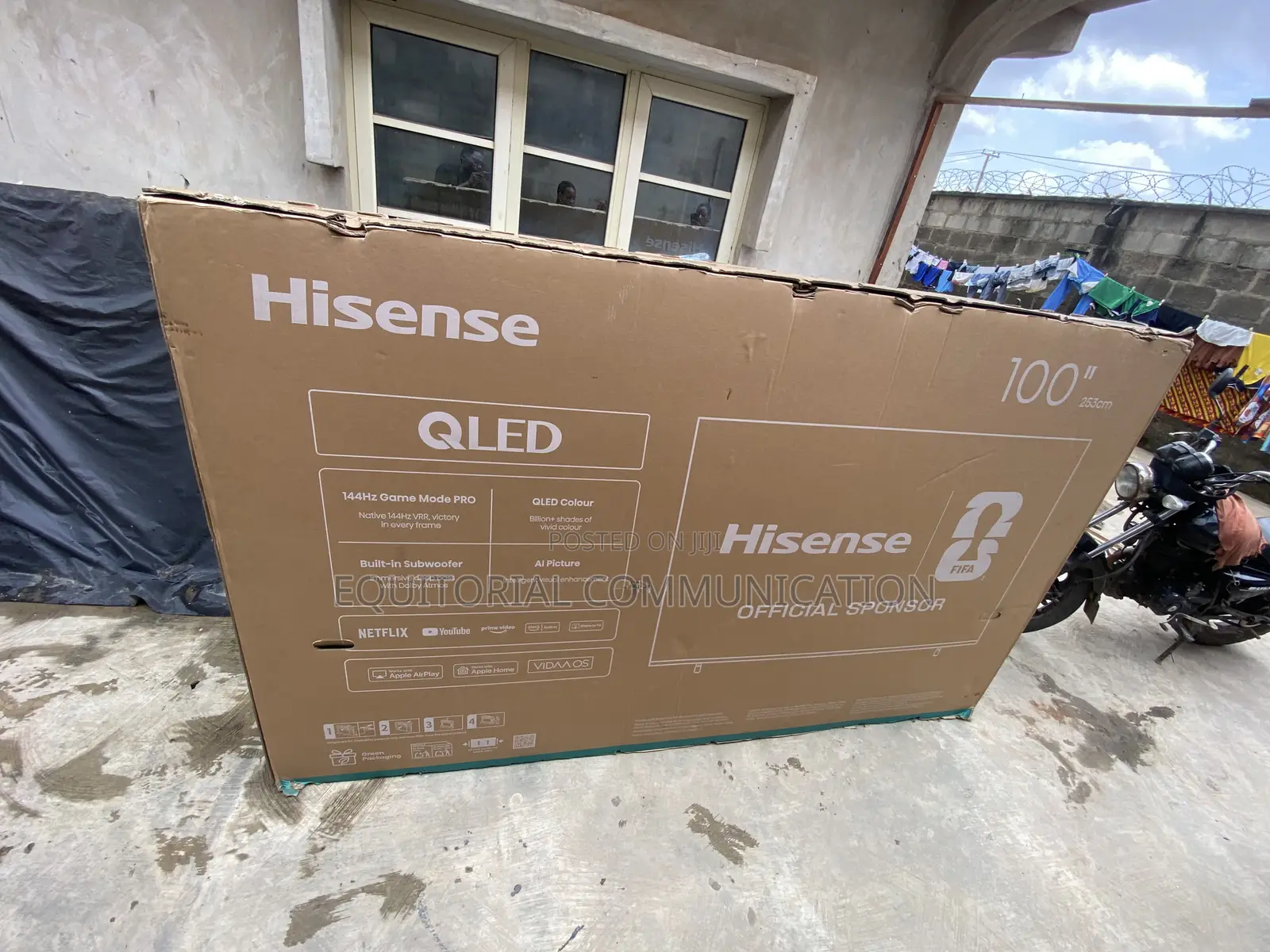 Hisense 100Q7Q 100-Inch Smart TV With QLED Colour Technology