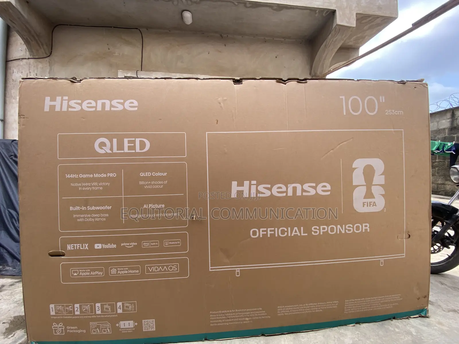 Hisense 100Q7Q 100-Inch QLED Smart TV With Expansive Viewing Area