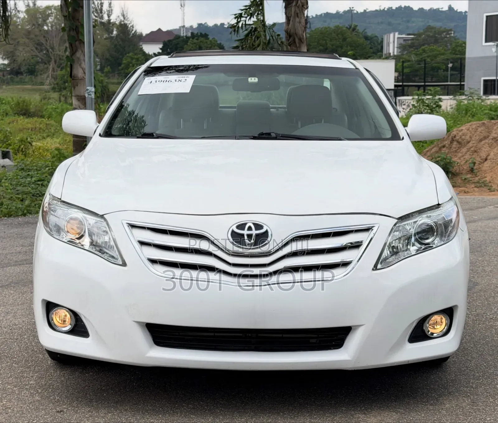 Toyota Camry 2010 White