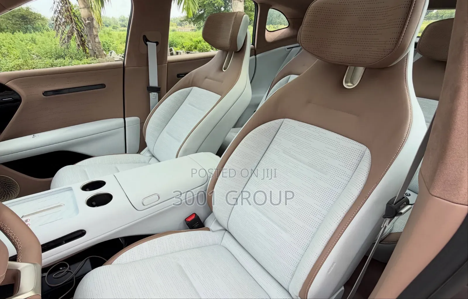 New Avatr 07 2026 Gray