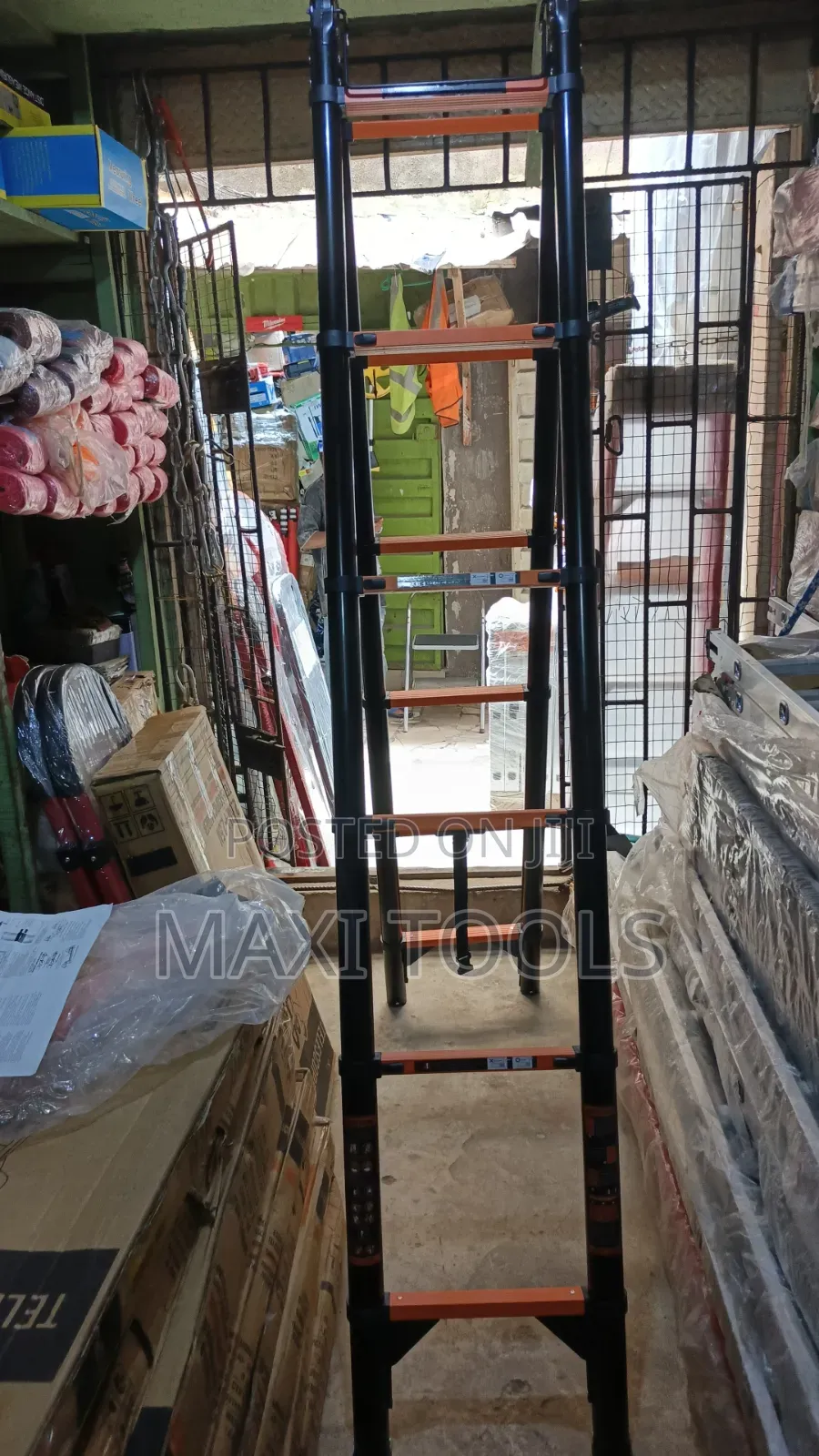 2.5m + 2.5m Carbon Steel Telescopic Ladder (Model No.: JD-S5050).12ft