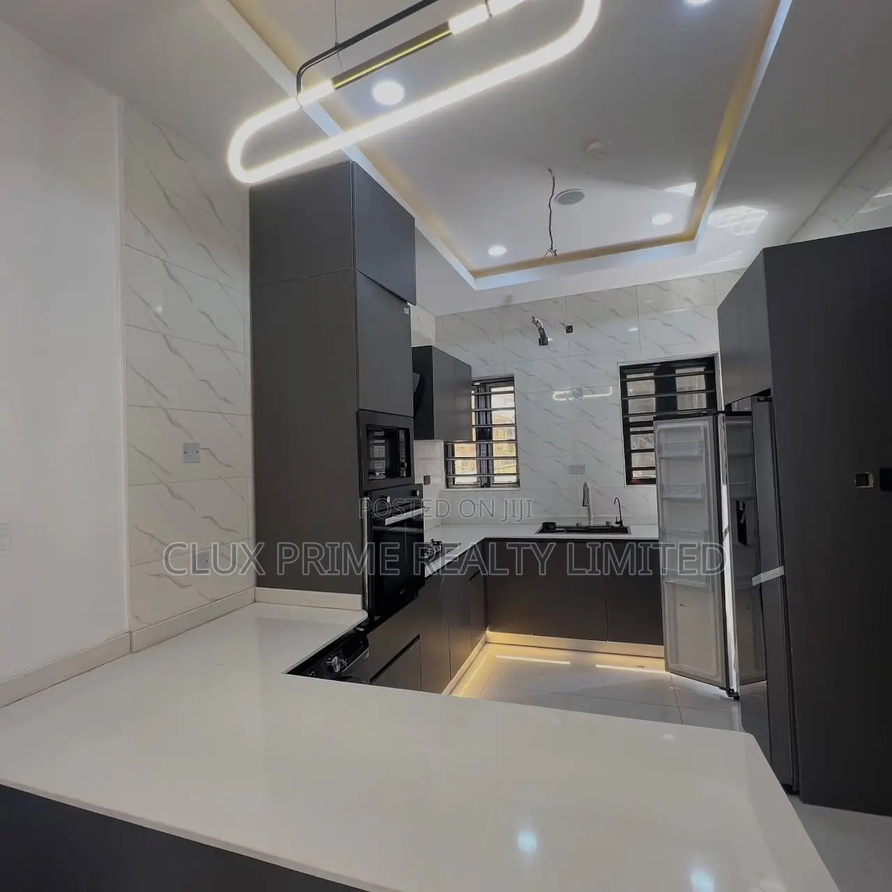 4bdrm Duplex in Lekki for sale