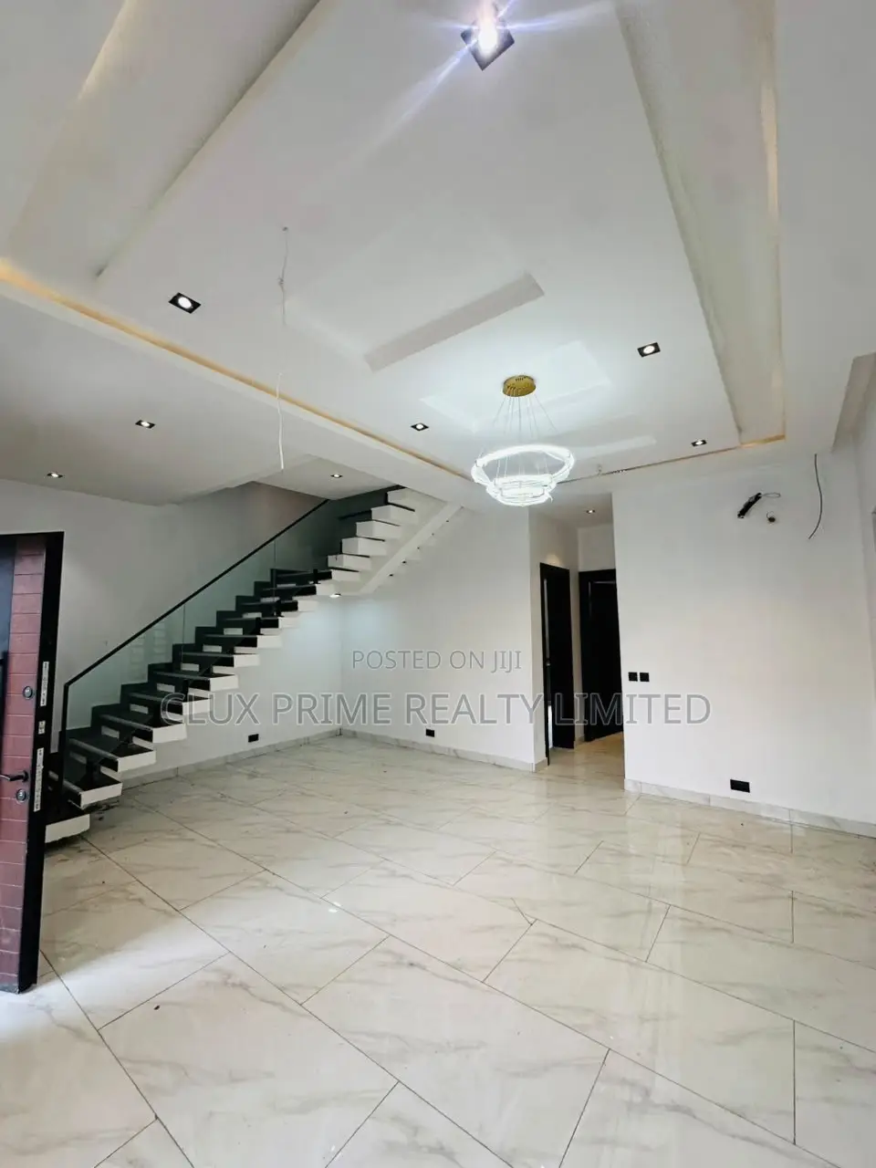 4bdrm Duplex in Lekki for sale