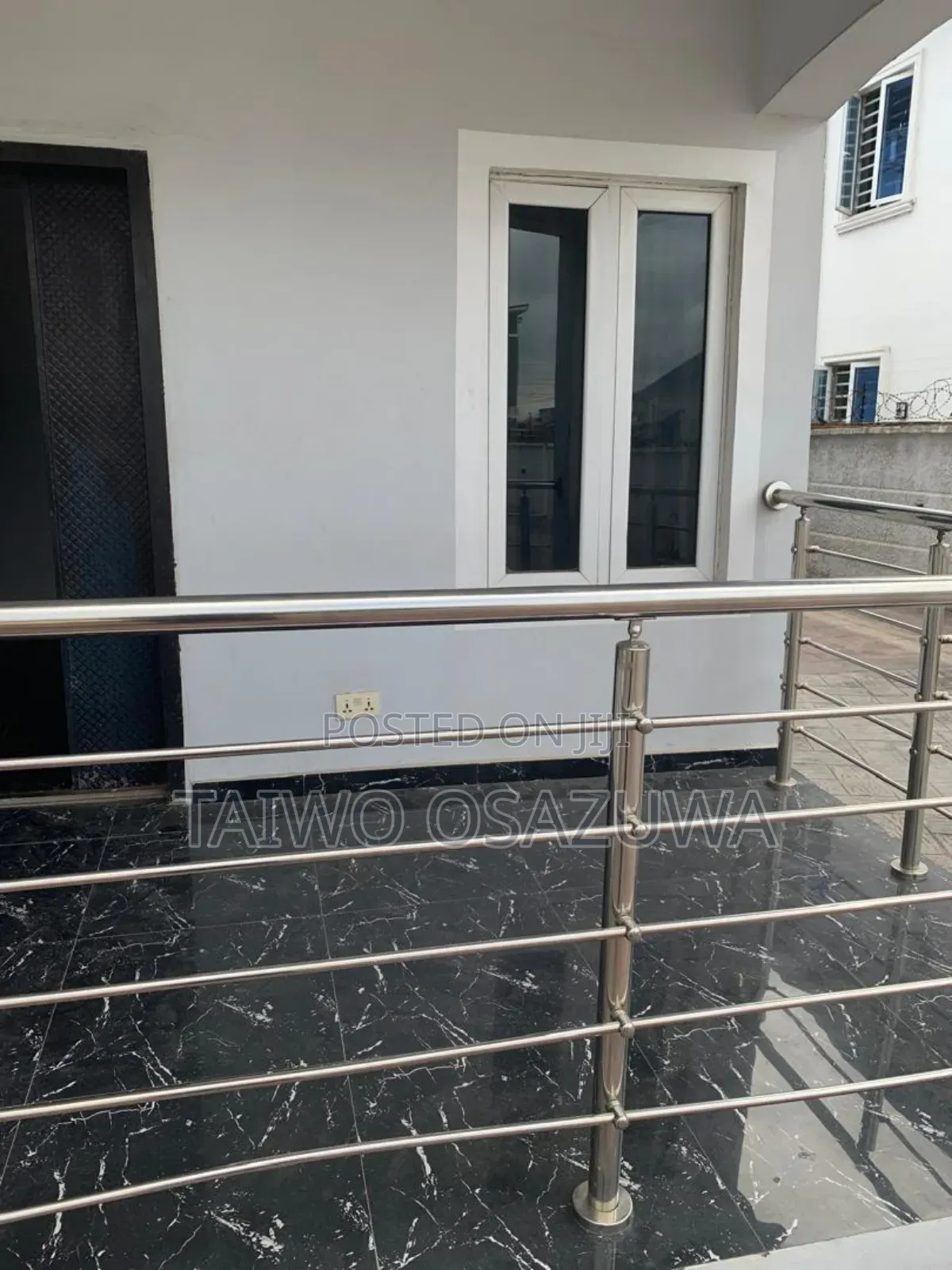 2bdrm Block of Flats in Addo Road, Ado / Ajah for rent