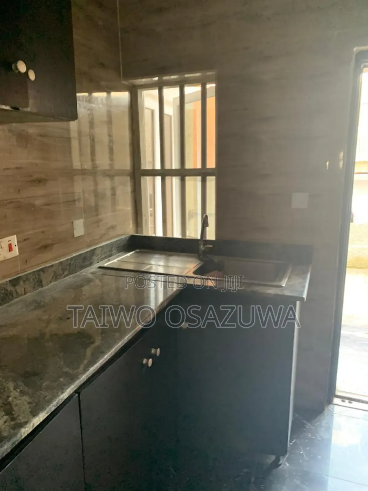 2bdrm Block of Flats in Addo Road, Ado / Ajah for rent