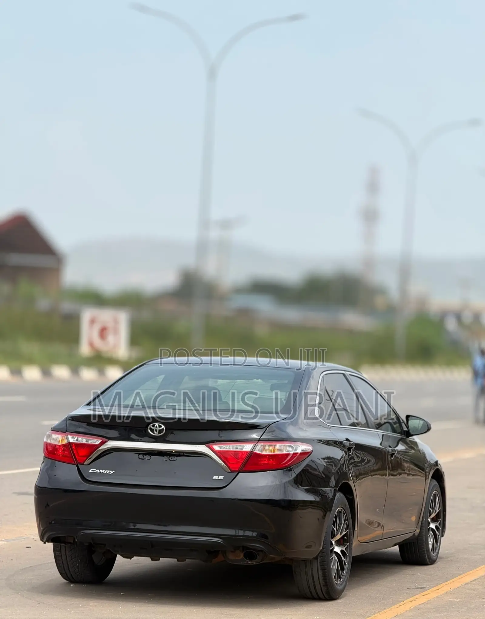 Toyota Camry SE 4dr Sedan (2.5L 4cyl 6A) 2016 Black