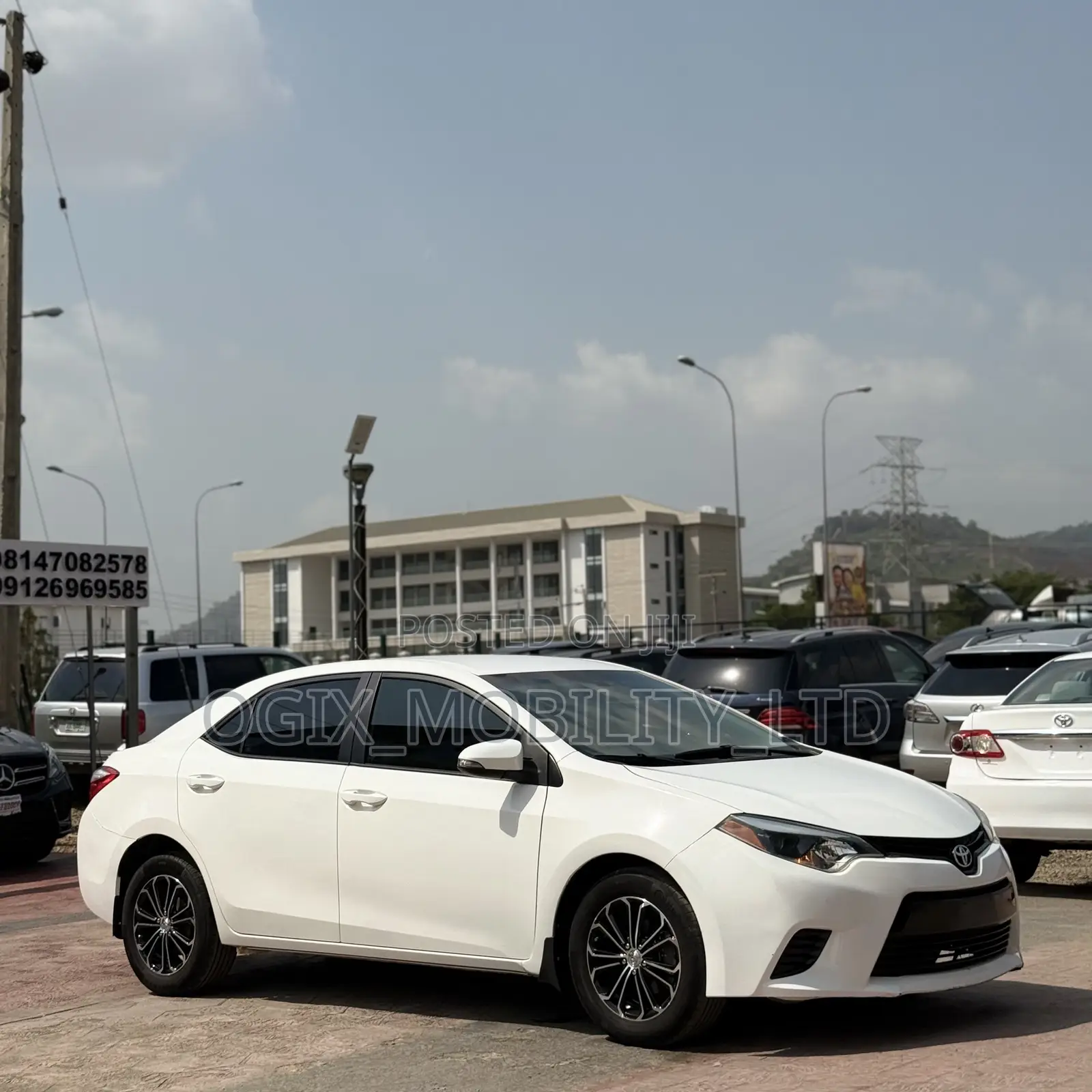 Toyota Corolla 2016 White