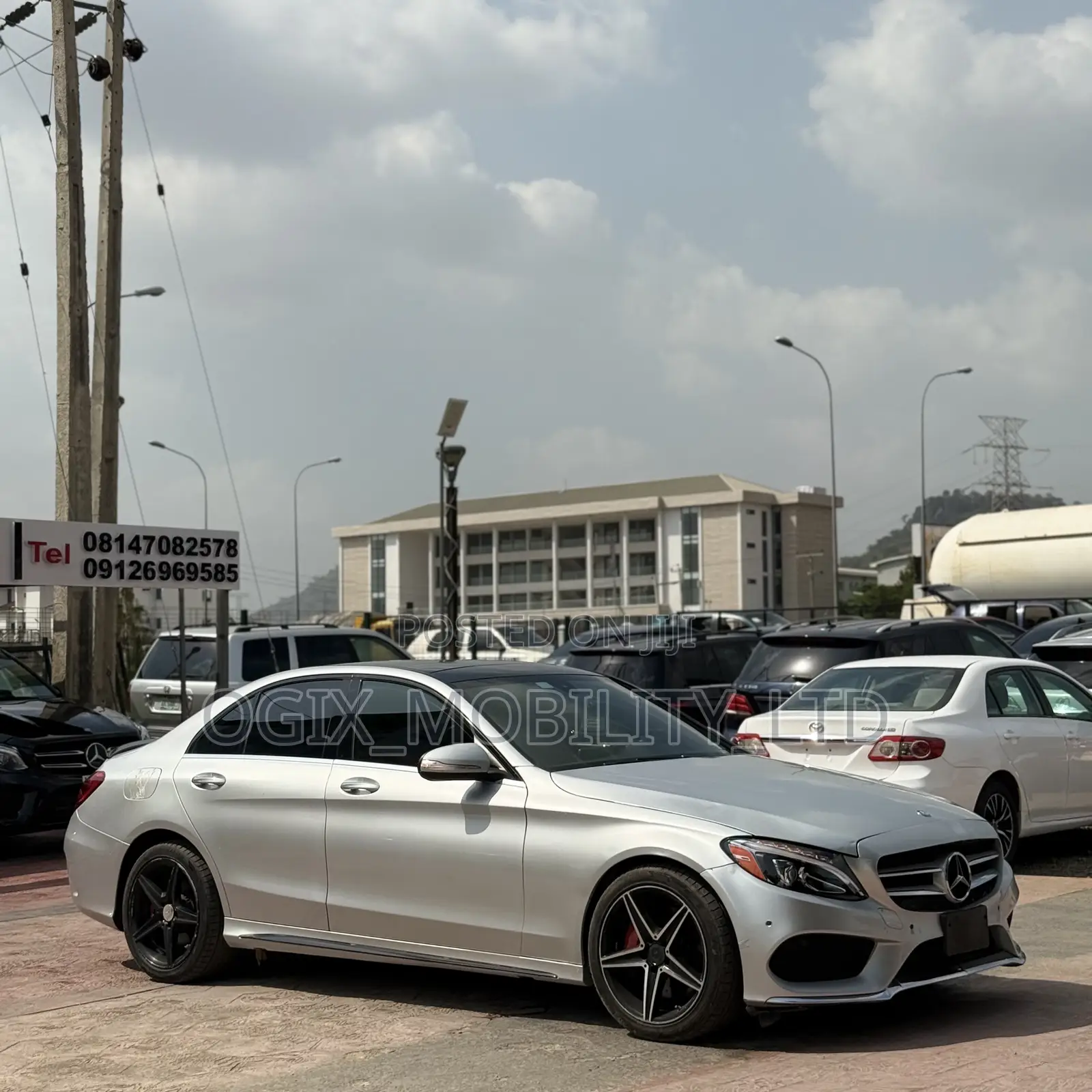 Mercedes-Benz C300 2015 Silver