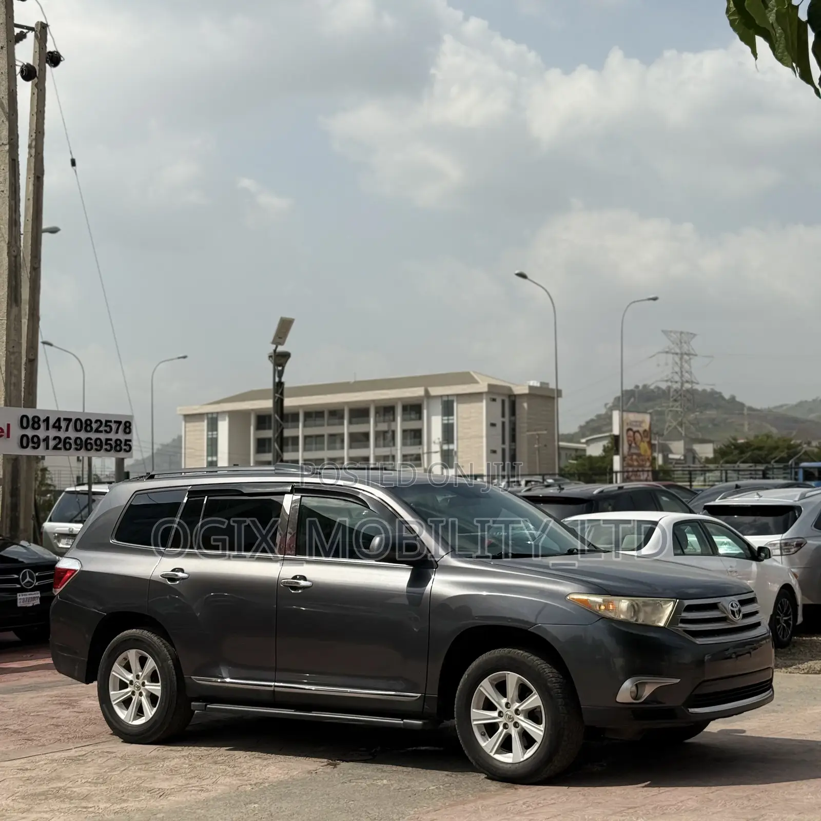Toyota Highlander 2013 Gray