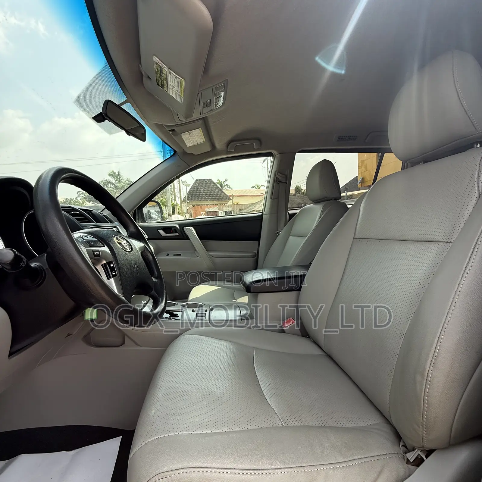 Toyota Highlander 2013 Gray
