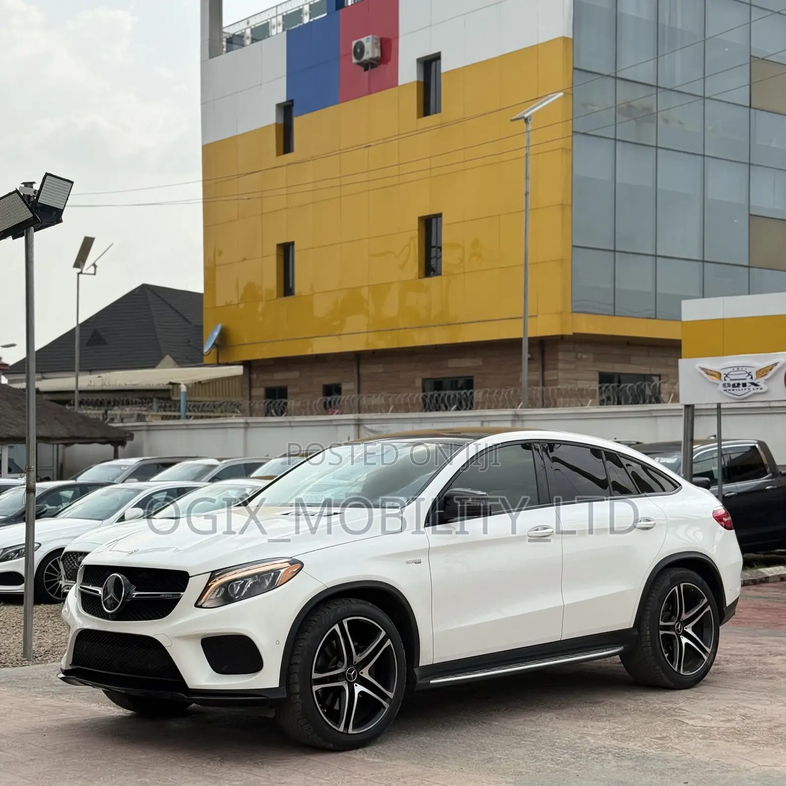 Mercedes-Benz GLE-Class AMG GLE 43 4MATIC 2018 White
