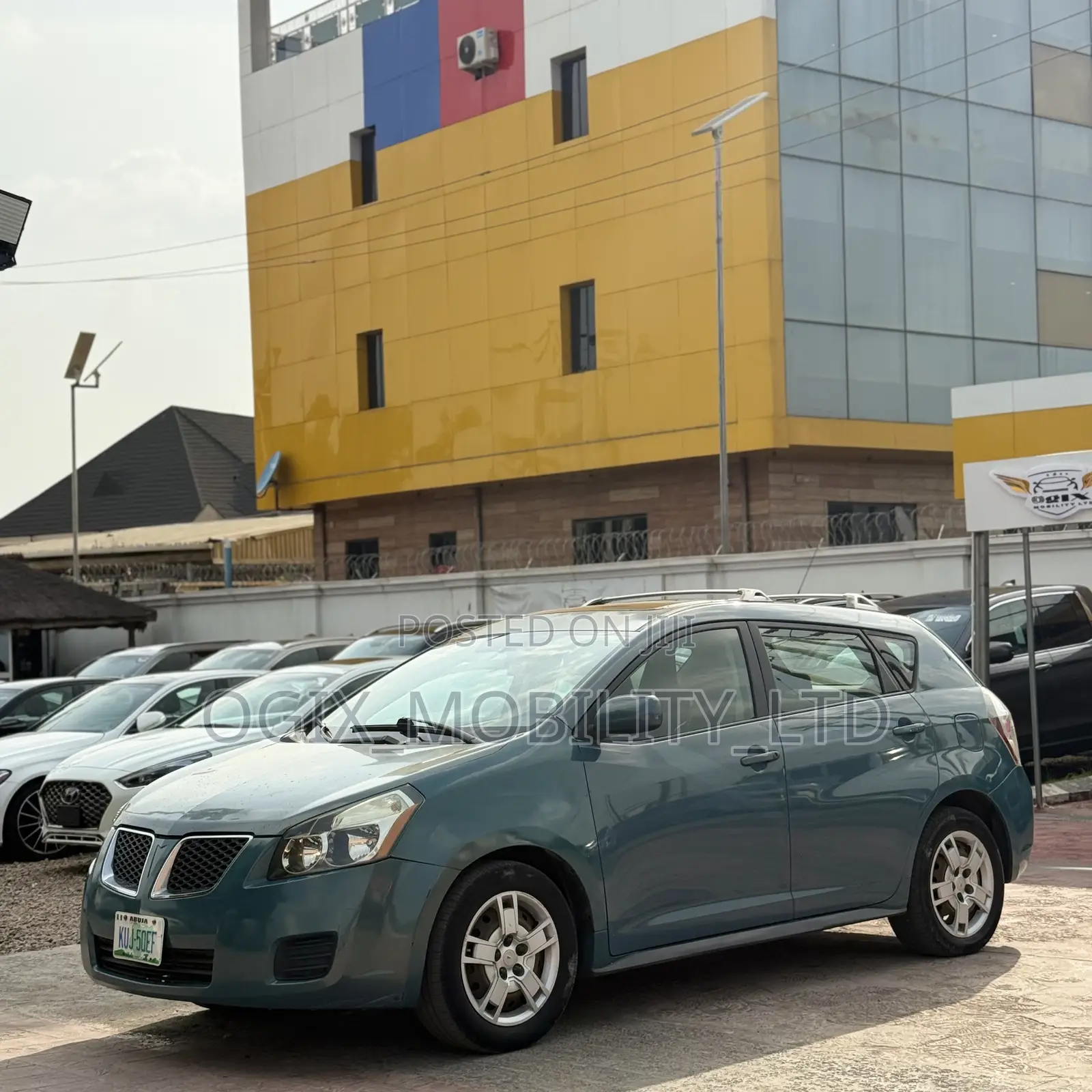 Pontiac Vibe 2009 Gray