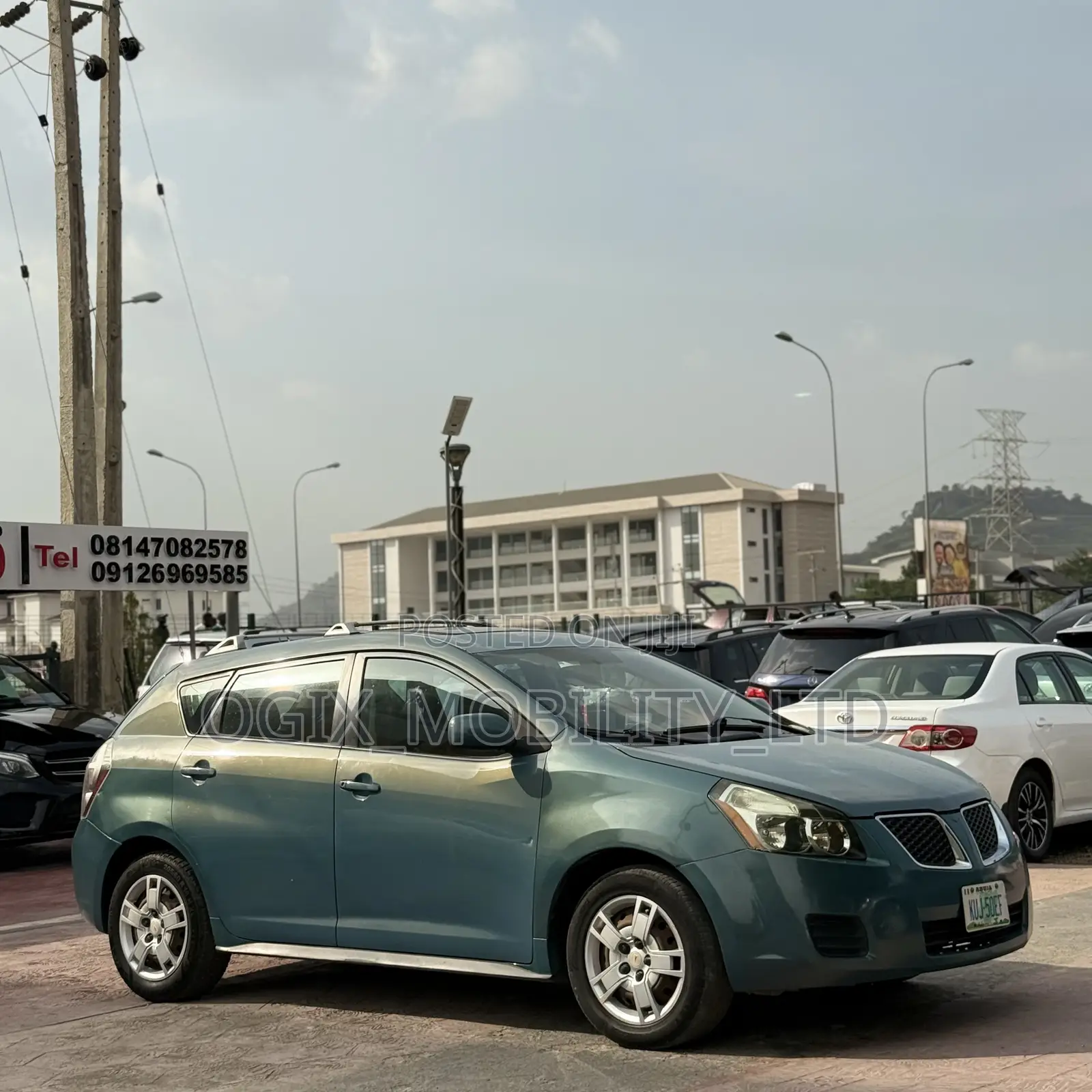 Pontiac Vibe 2009 Gray