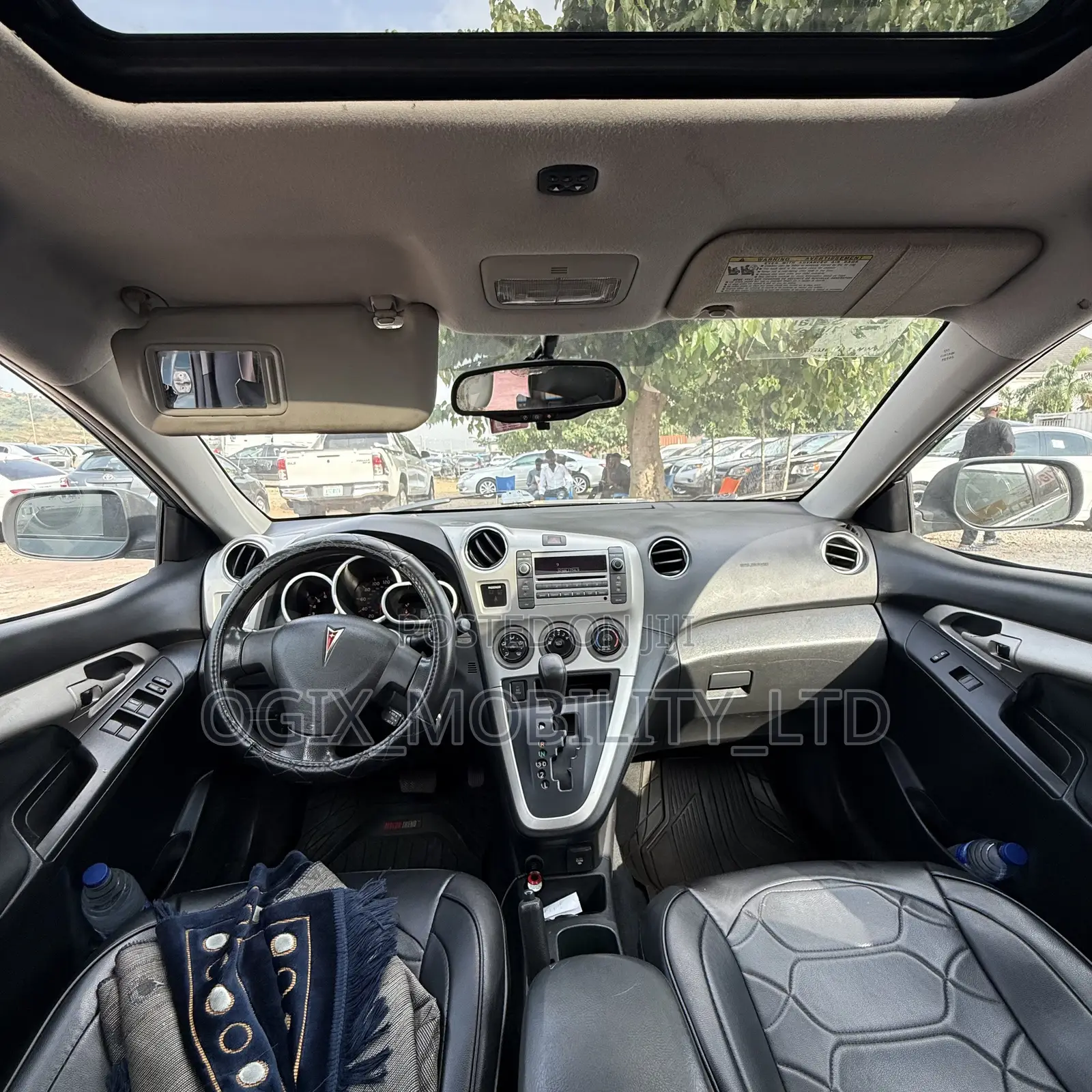 Pontiac Vibe 2009 Gray