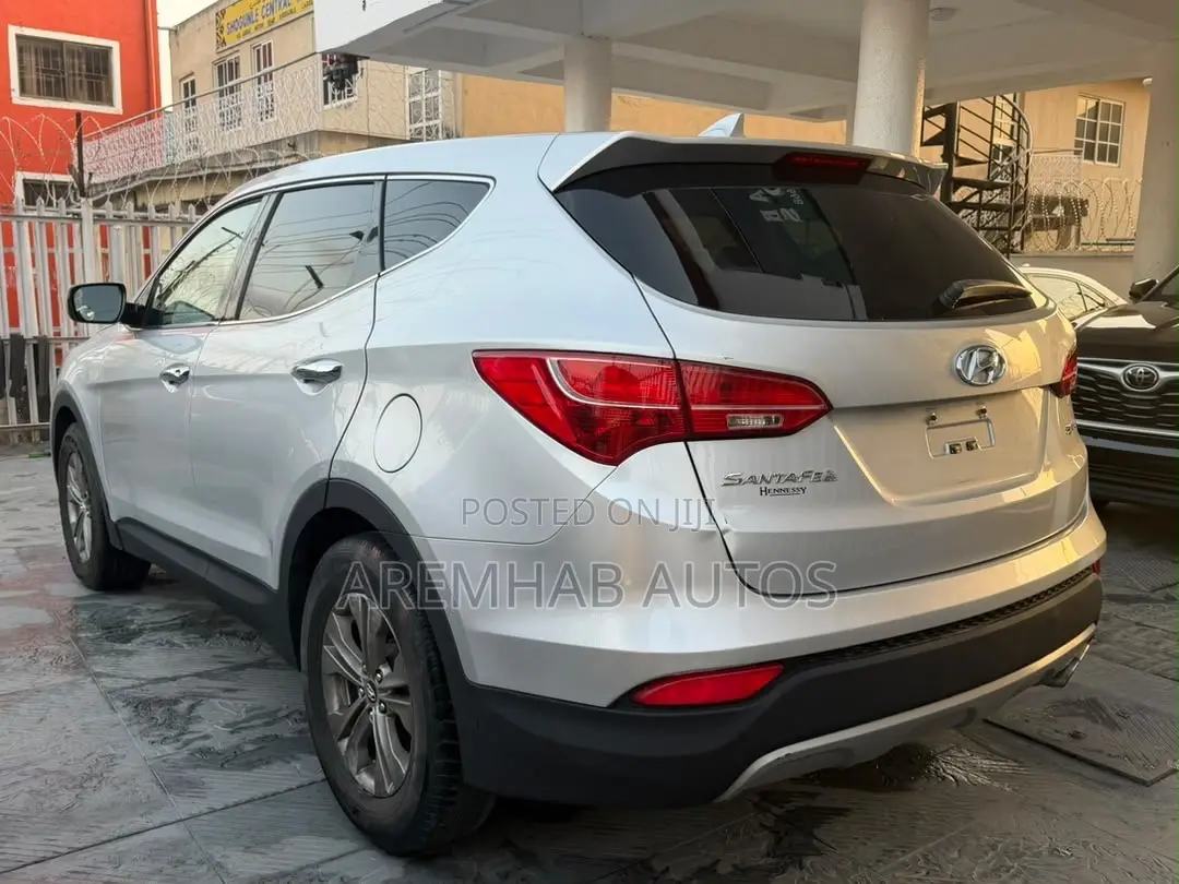 Hyundai Santa Fe 2014 Silver